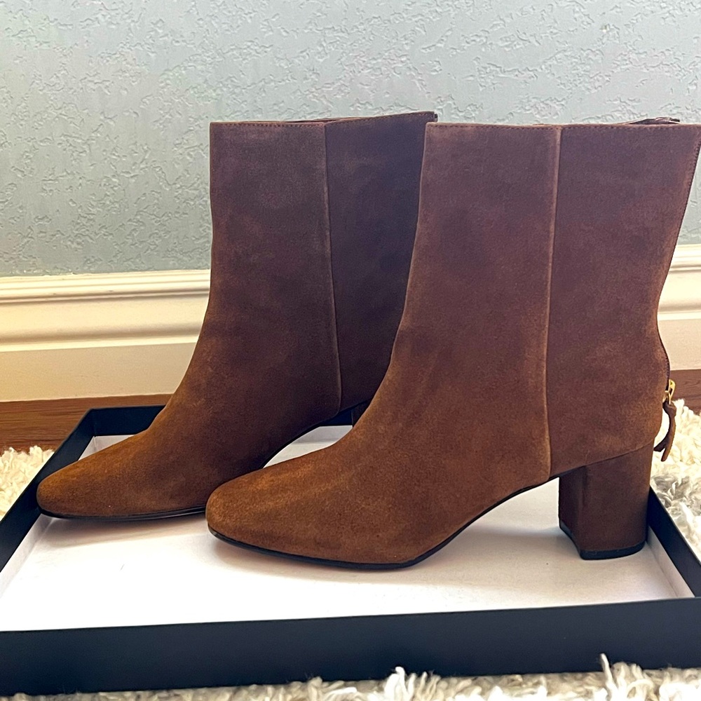 New in box J. Crew Willa Suede Ankle Boots. Brown walnut suede. Size 9.5
